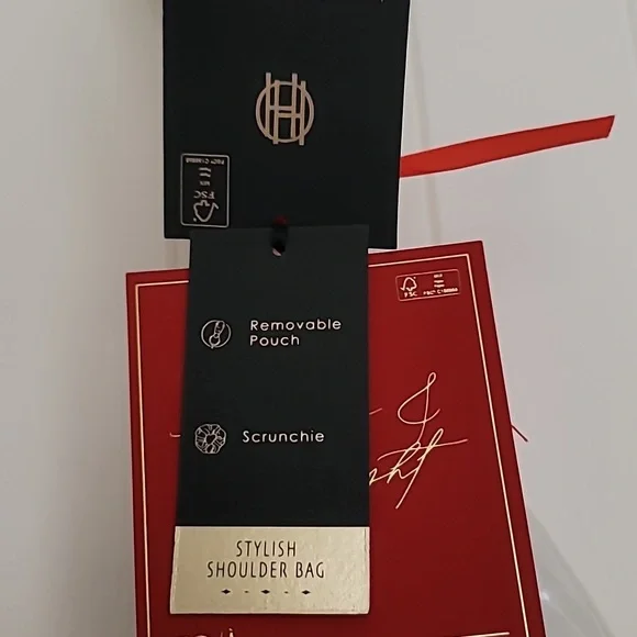 House Of Harlow Quilted Tote Bag Set - Picture 3 of 6